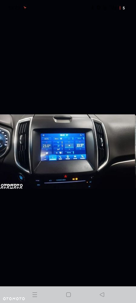 Ford Edge - 16