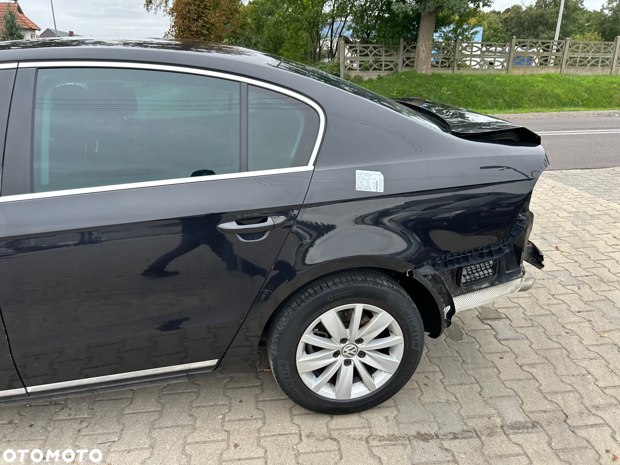 Volkswagen Passat - 36