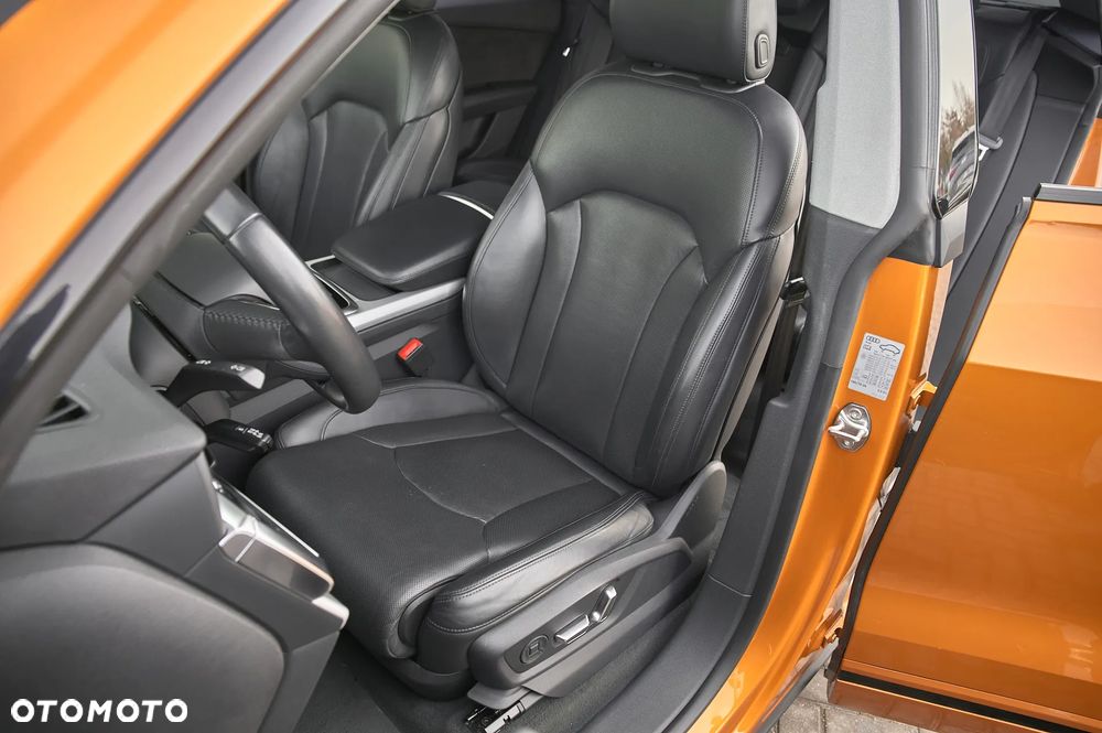 Audi Q8 50 TDI mHEV Quattro Tiptronic - 23