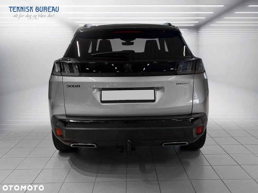 Peugeot 3008 1.6 PureTech HYbrid4 GT Line S&S EAT8 - 24