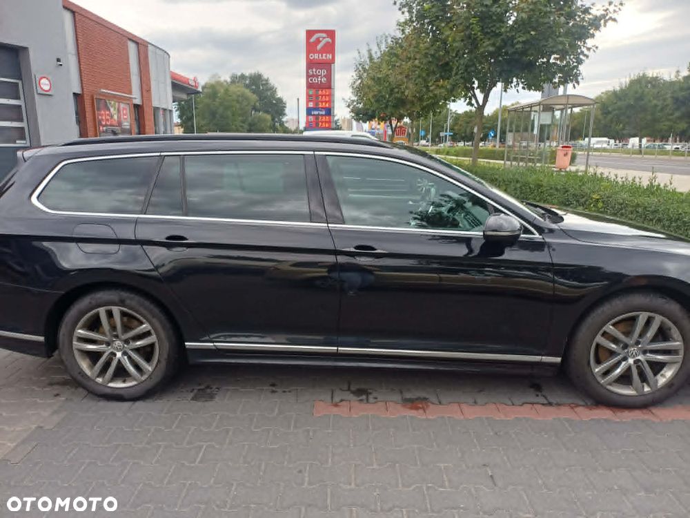 Volkswagen Passat - 13