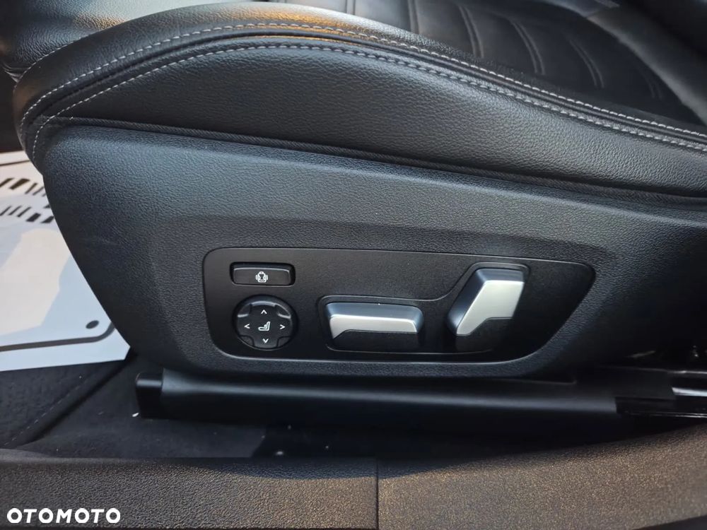 BMW Seria 3 320d M Sport Sport - 20