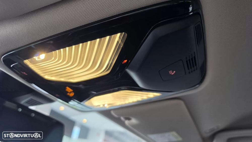 BMW 330 e Line Sport Auto - 46