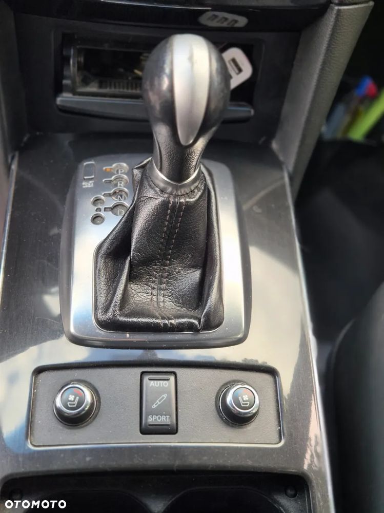 Infiniti FX FX30d S - 17