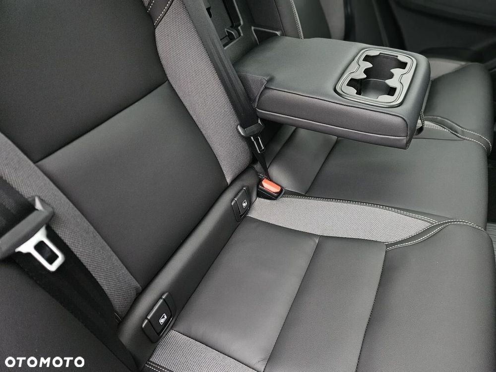 Volvo XC 60 - 35
