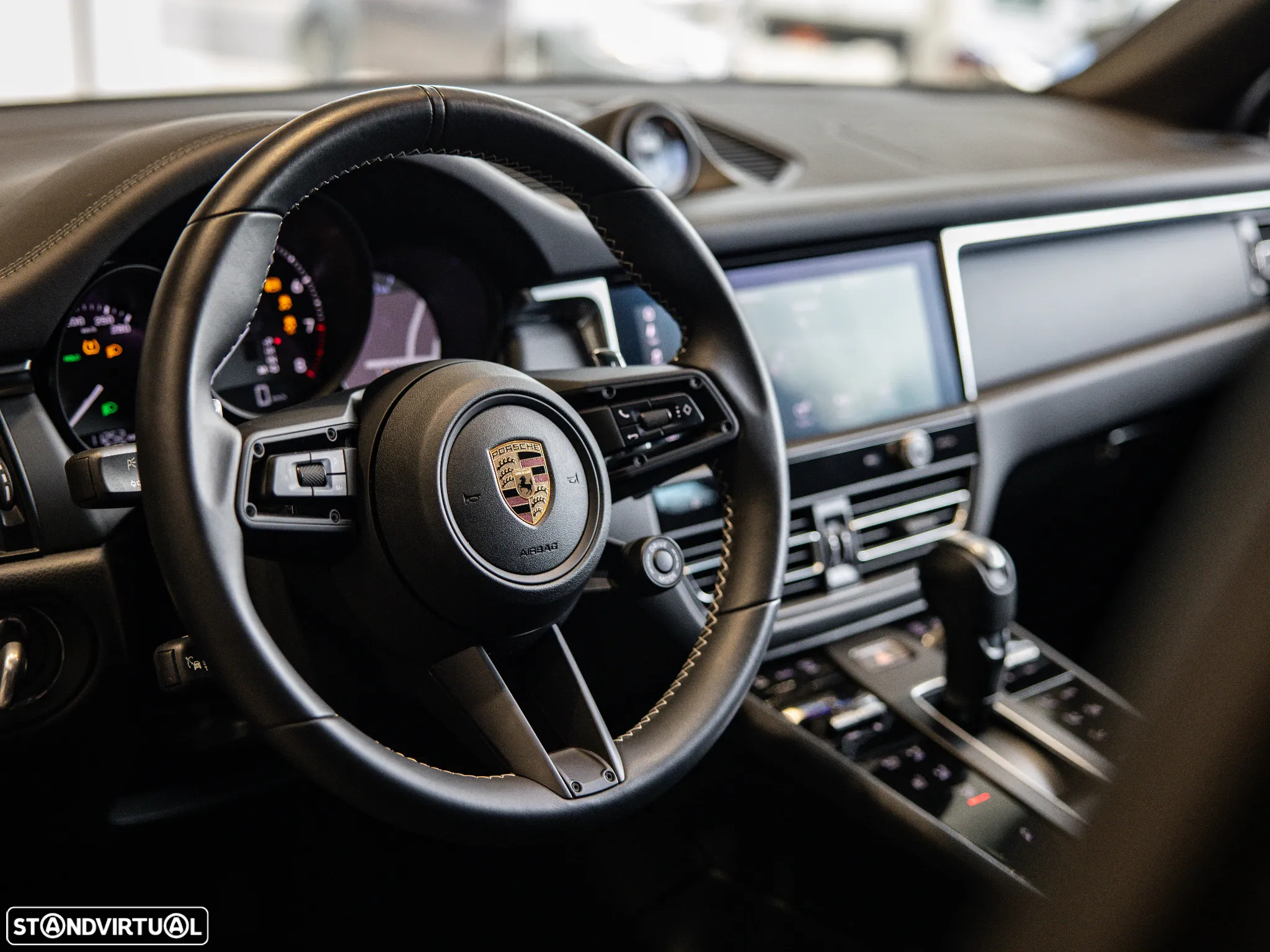 Porsche Macan T PDK - 21