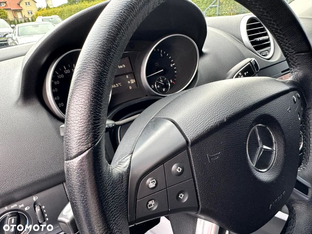 Mercedes-Benz ML 320 CDI 4Matic 7G-TRONIC - 9