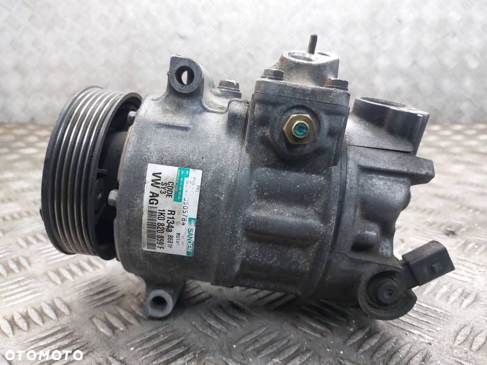 SPRĘŻARKA KOMPRESOR KLIMATYZACJI PASSAT B6 2.0 TDI 1K0820859F - 2