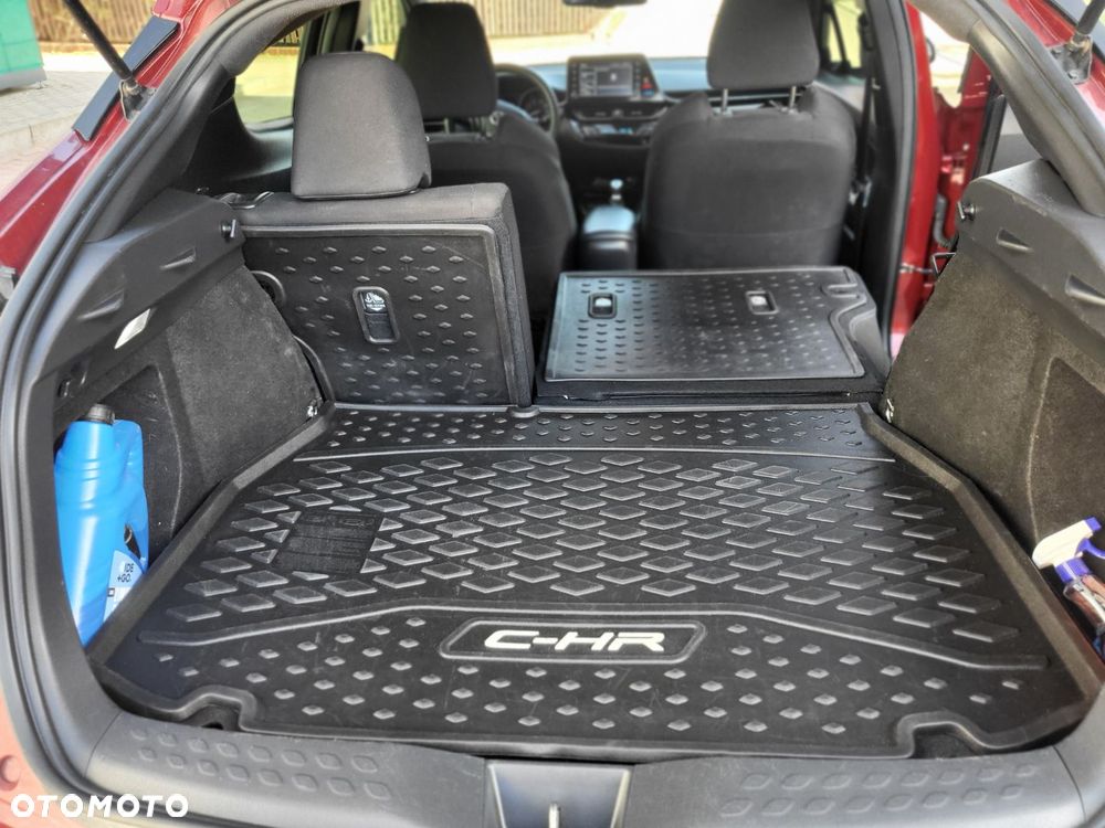Toyota C-HR - 16
