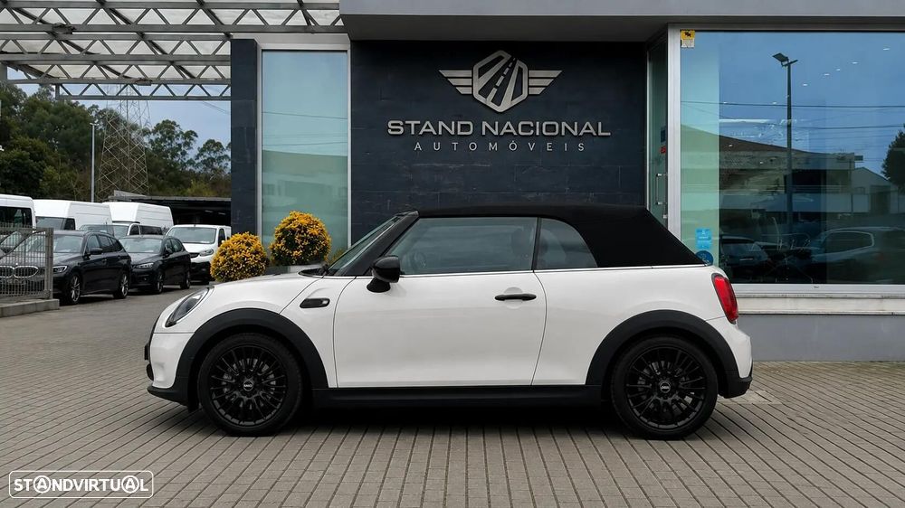 MINI Cabrio Cooper Auto - 11