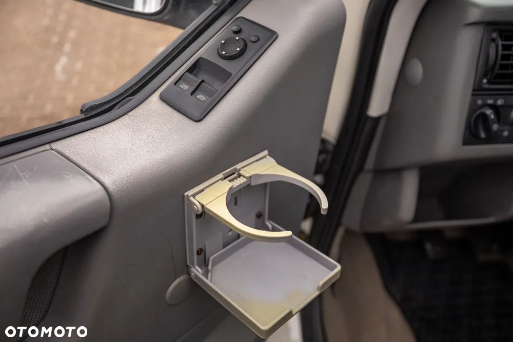 Volkswagen California - 25