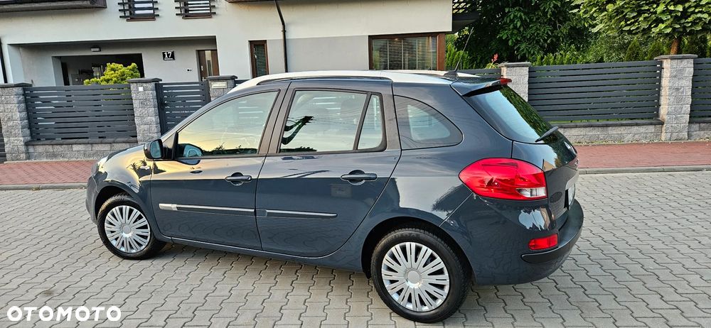 Renault Clio 2012 photo 5