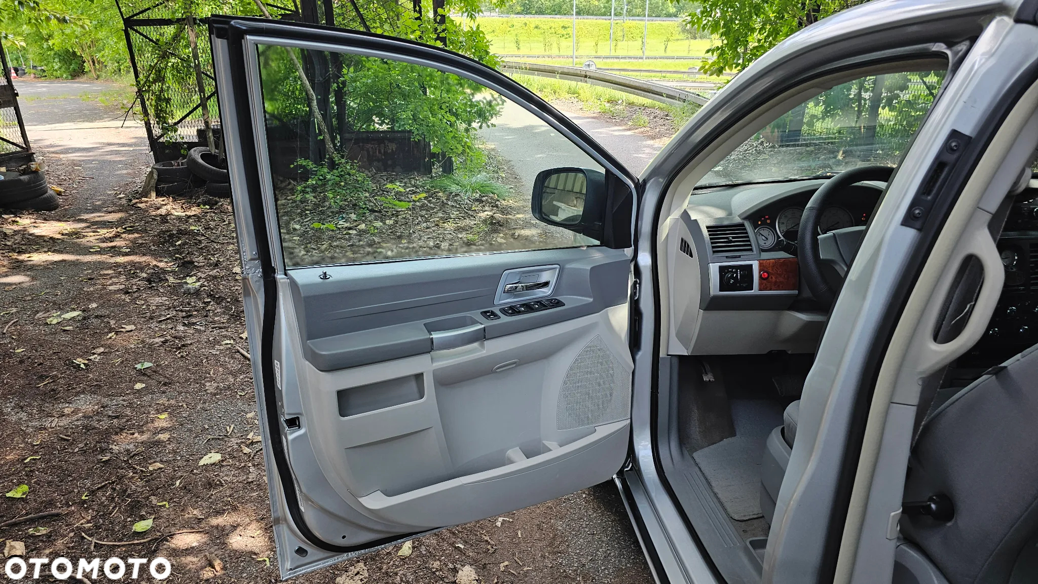 Chrysler Town & Country 3.8 Touring - 14