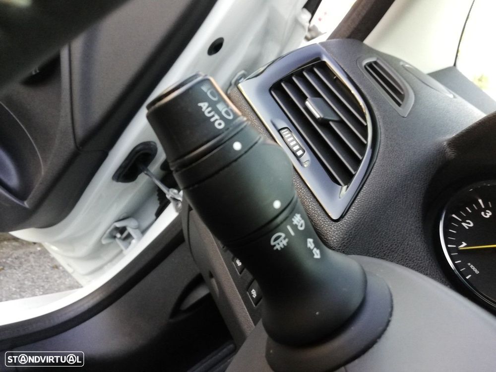 Renault Mégane 1.5 dCi Bose Edition SS - 42