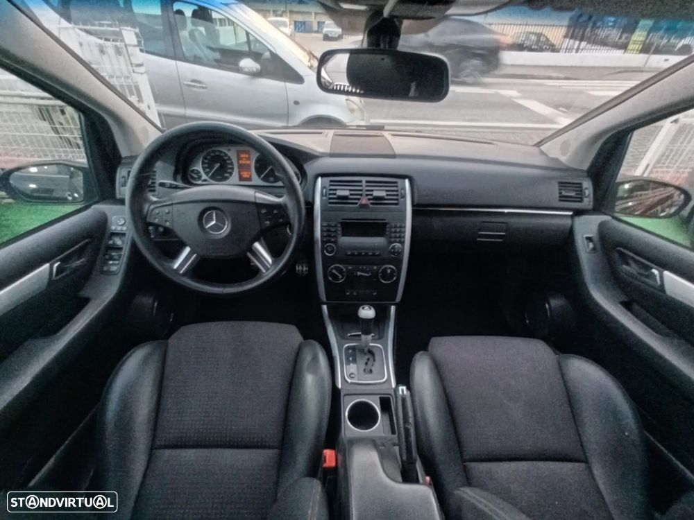 Mercedes-Benz B 180 CDI Autotronic - 14