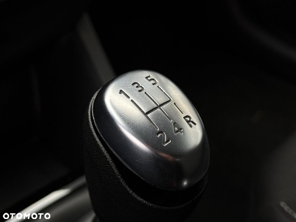 Renault Clio 0.9 Energy TCe Limited 2018 - 17