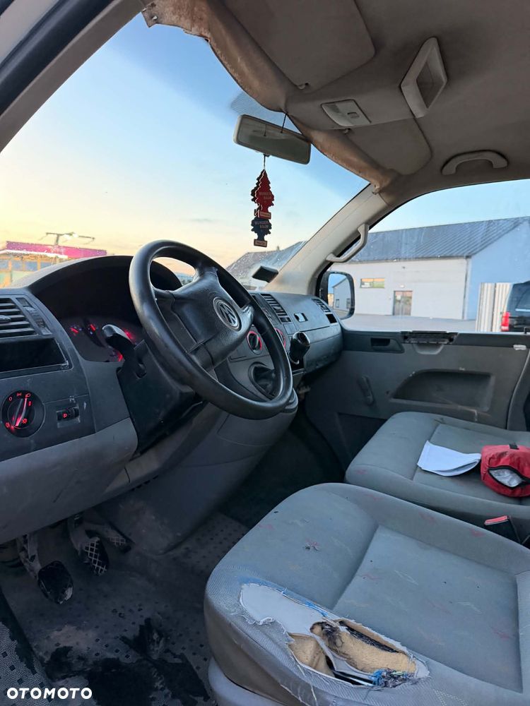 Volkswagen Transporter - 3