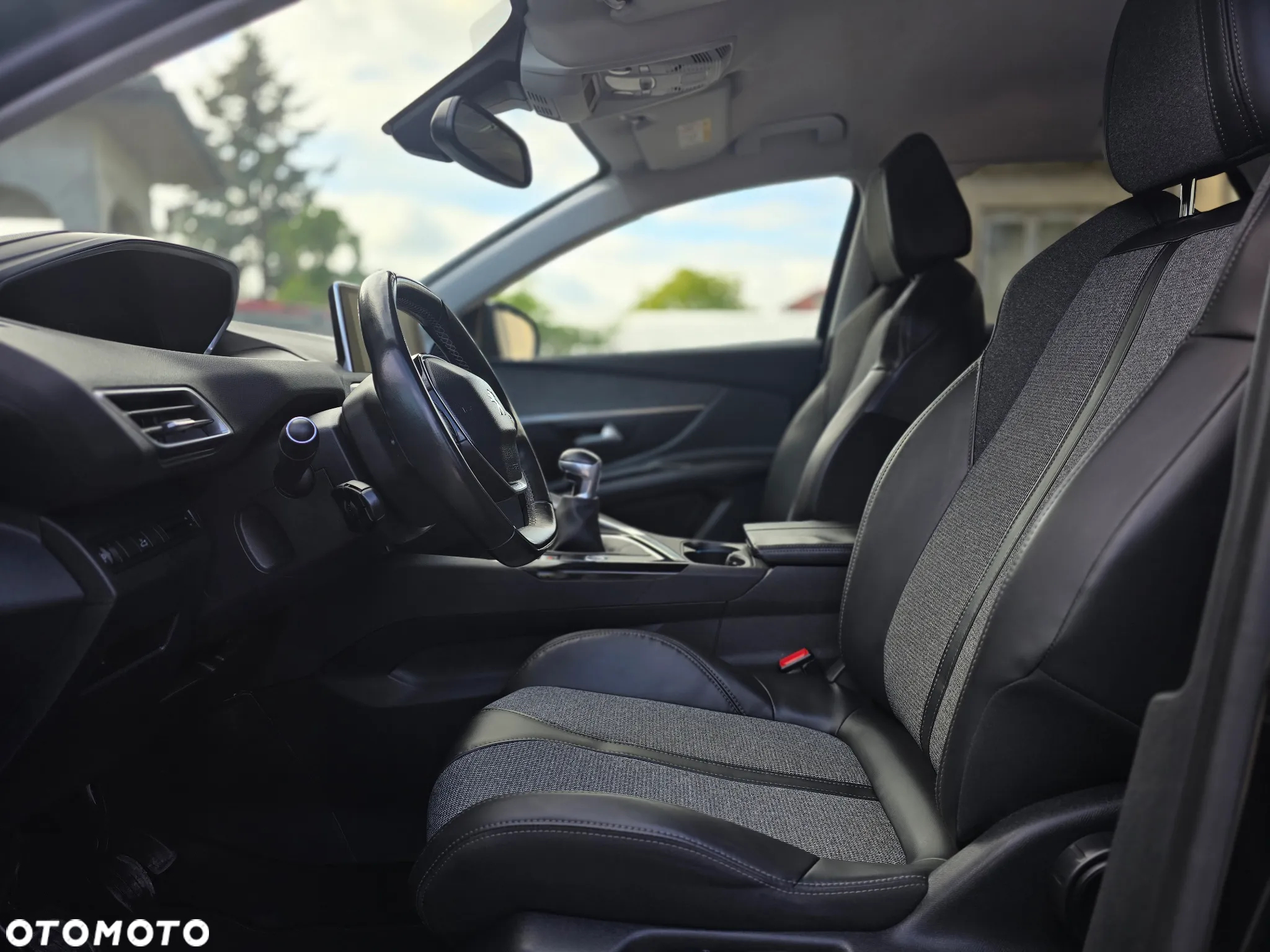 Peugeot 3008 - 13