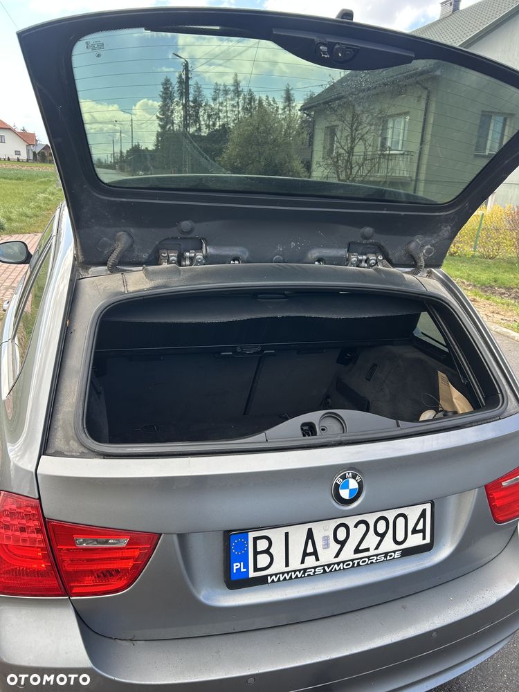 BMW Seria 3 318i - 7