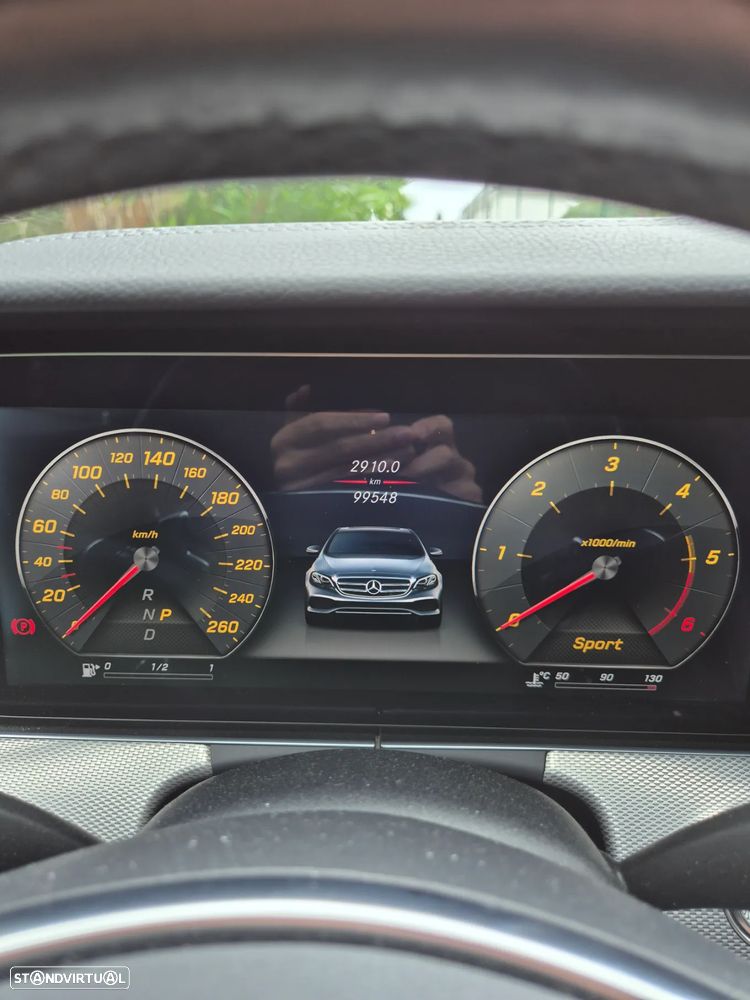 Mercedes-Benz E 350 d AMG - 7