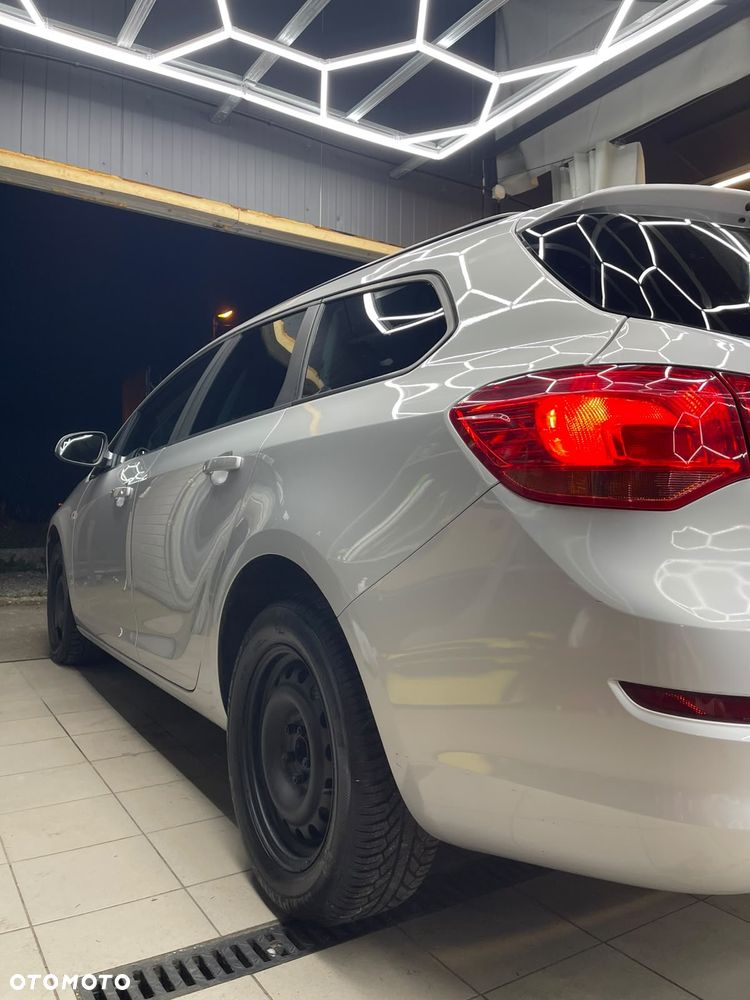 Opel Astra 1.4 Turbo - 18
