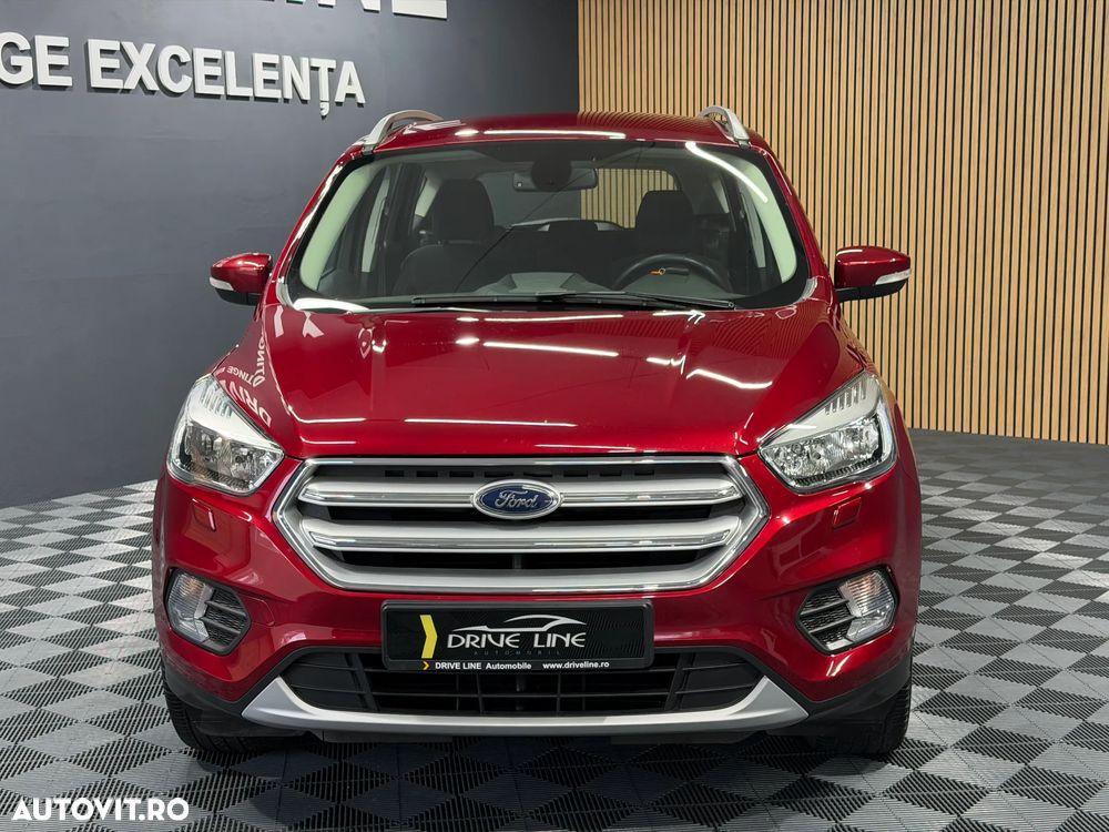 Ford Kuga 1.5 EcoBoost 4WD Aut. Titanium - 3