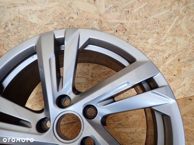VW T-ROC 7Jx17 ET45 5x112 felga aluminiowa - 4