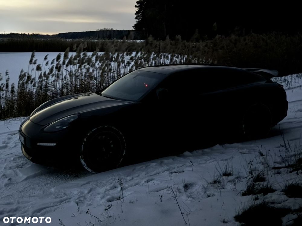 Porsche Panamera PDK - 12