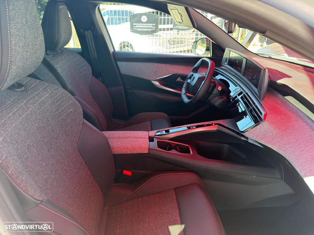 Peugeot 3008 Hybrid 145 e-DSC6 Allure - 14