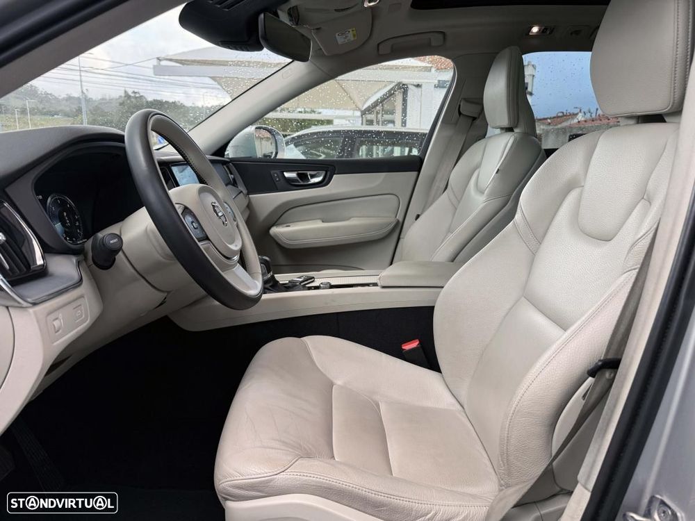 Volvo XC 60 2.0 D4 Momentum Plus Geartronic - 18