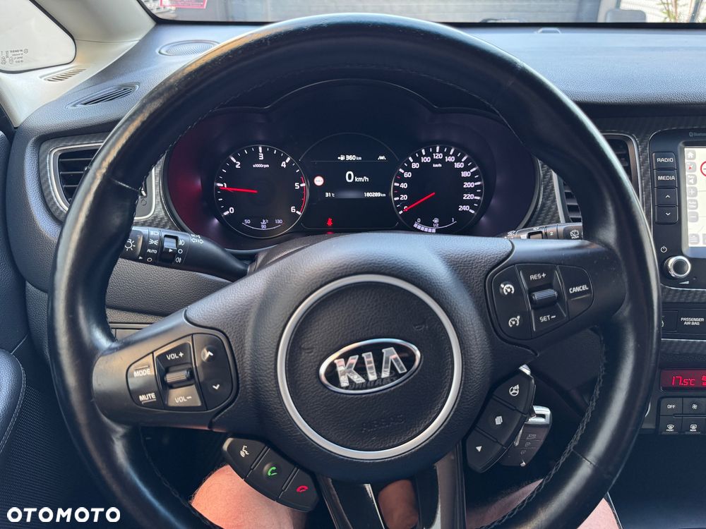 Kia Carens 1.7 CRDi 141 ISG Vision - 6