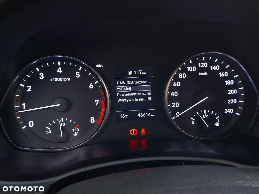 Hyundai i30 1.5 DPI Classic + - 38