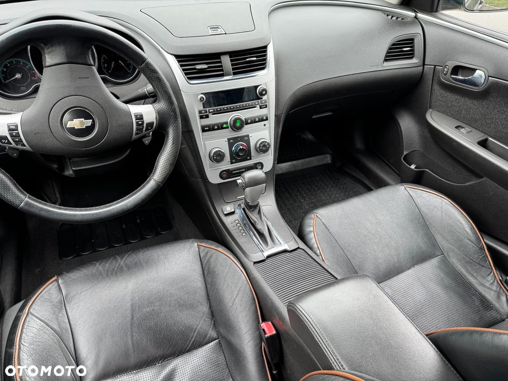 Chevrolet Malibu - 8