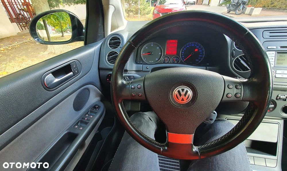 Volkswagen Golf Plus 1.9 TDI Comfortline - 6