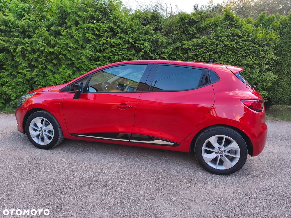 Renault Clio TCe 90 Limited - 10