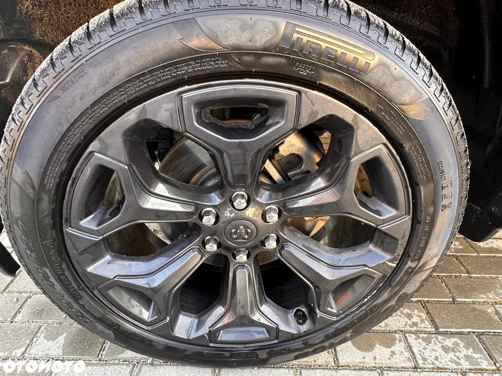 RAM 1500 5.7 Crew Cab Limited - 31