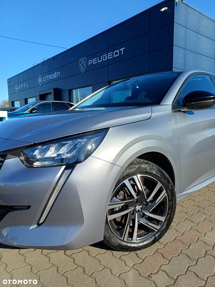 Peugeot 208 1.2 PureTech Allure S&S EAT8 - 11