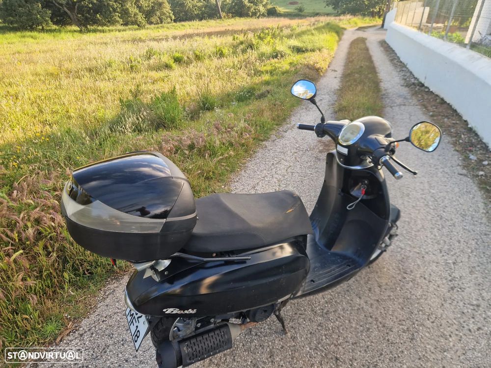 Daelim S 125 - 5