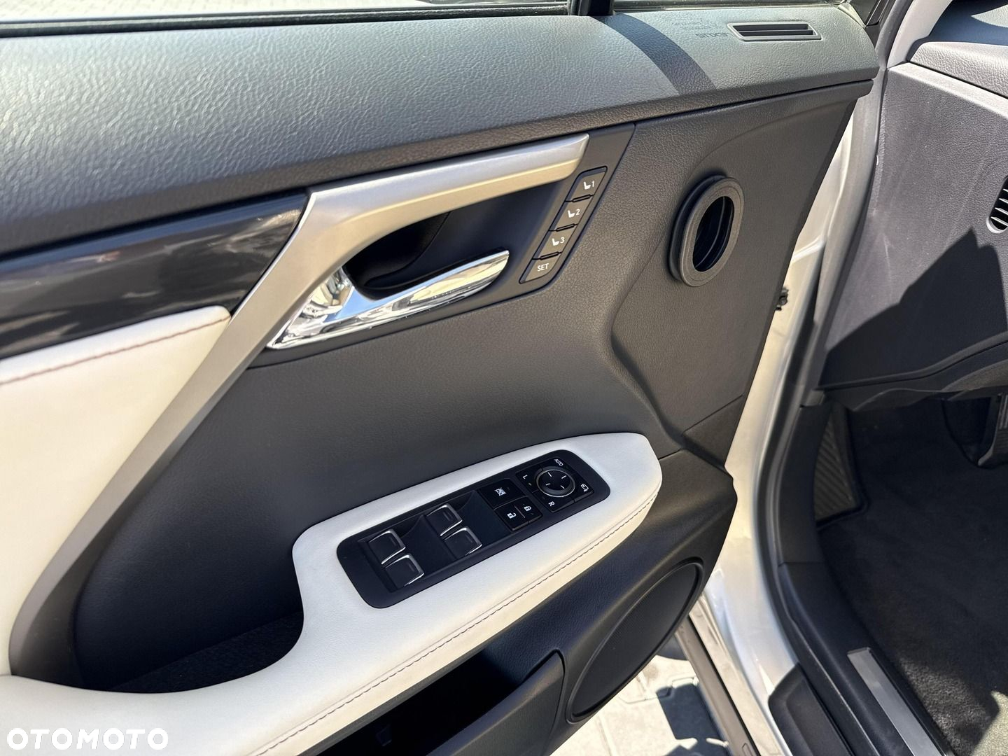 Lexus RX 300 Prestige - 11