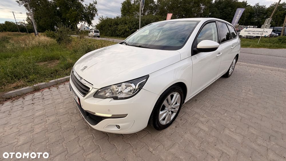 Peugeot 308 BlueHDi 120 Stop & Start Winter Edition - 1