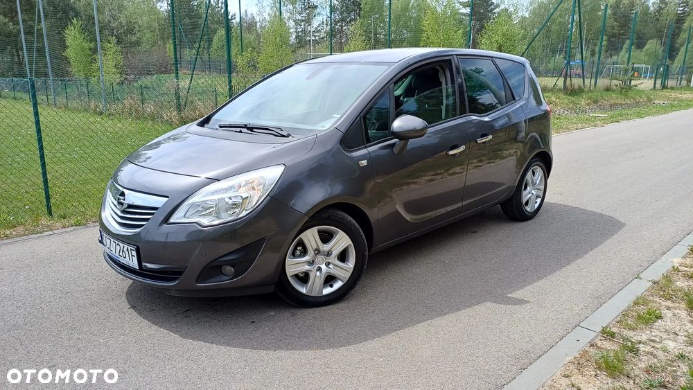 Opel Meriva - 10