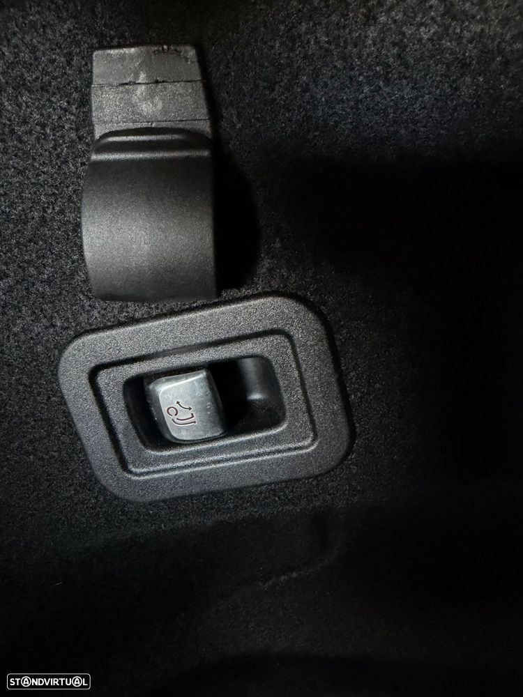 Mercedes-Benz C 220 (BlueTEC) d 7G-TRONIC - 24