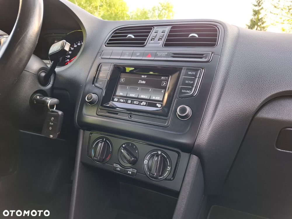 Volkswagen Polo 1.0 (Blue Motion Technology) Trendline - 12
