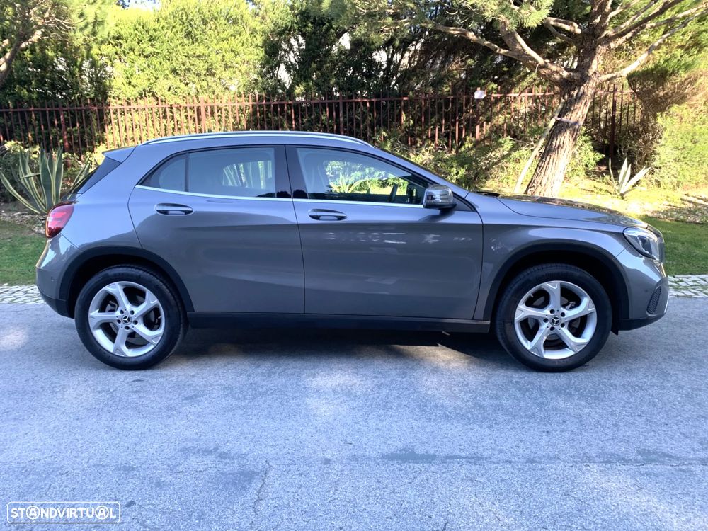 Mercedes-Benz GLA 180 d Urban - 21