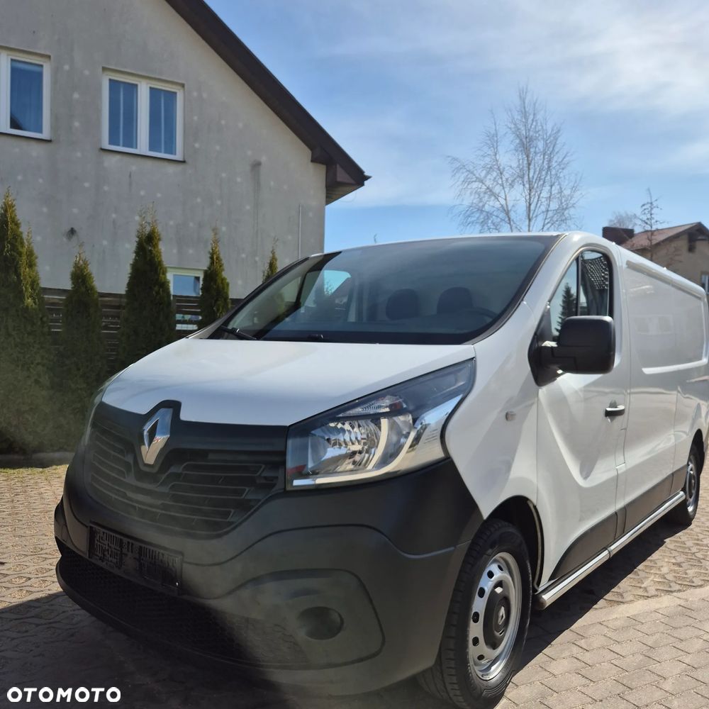 Renault Trafic - 10