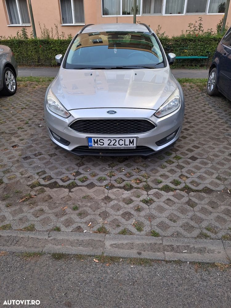 Ford Focus - 4