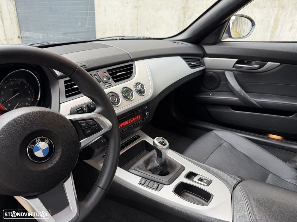 BMW Z4 20 i Pack M - 13