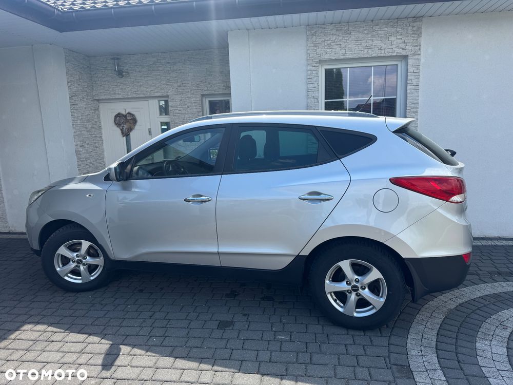 Hyundai ix35 2.0 4WD Automatik Premium - 9