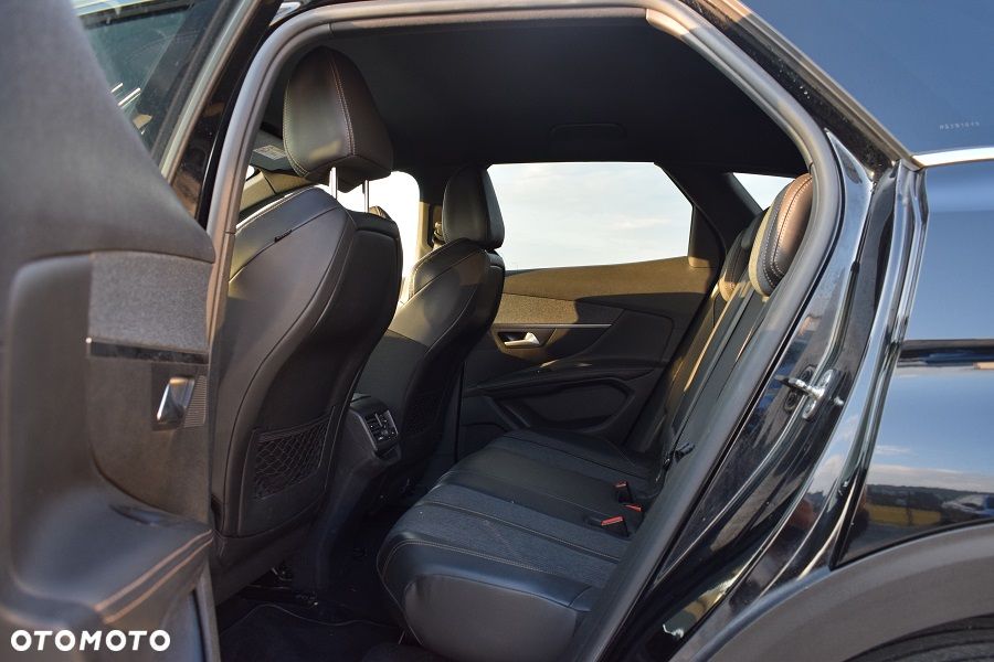 Peugeot 3008 PureTech 130 Stop & Start GPF Allure Business-Paket - 7