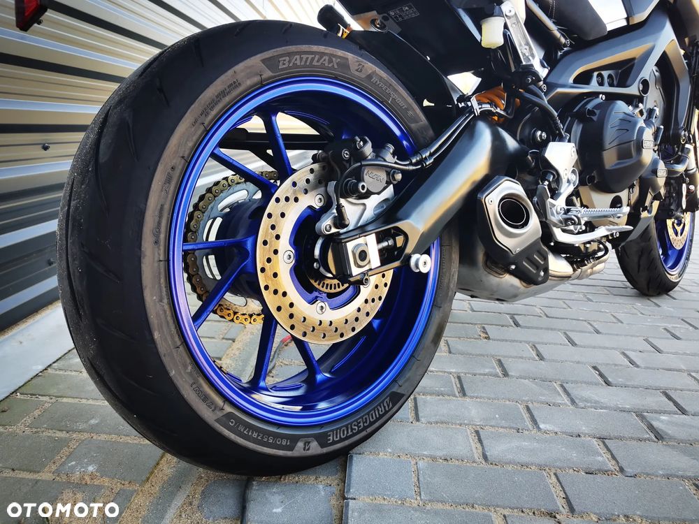 Yamaha MT - 19